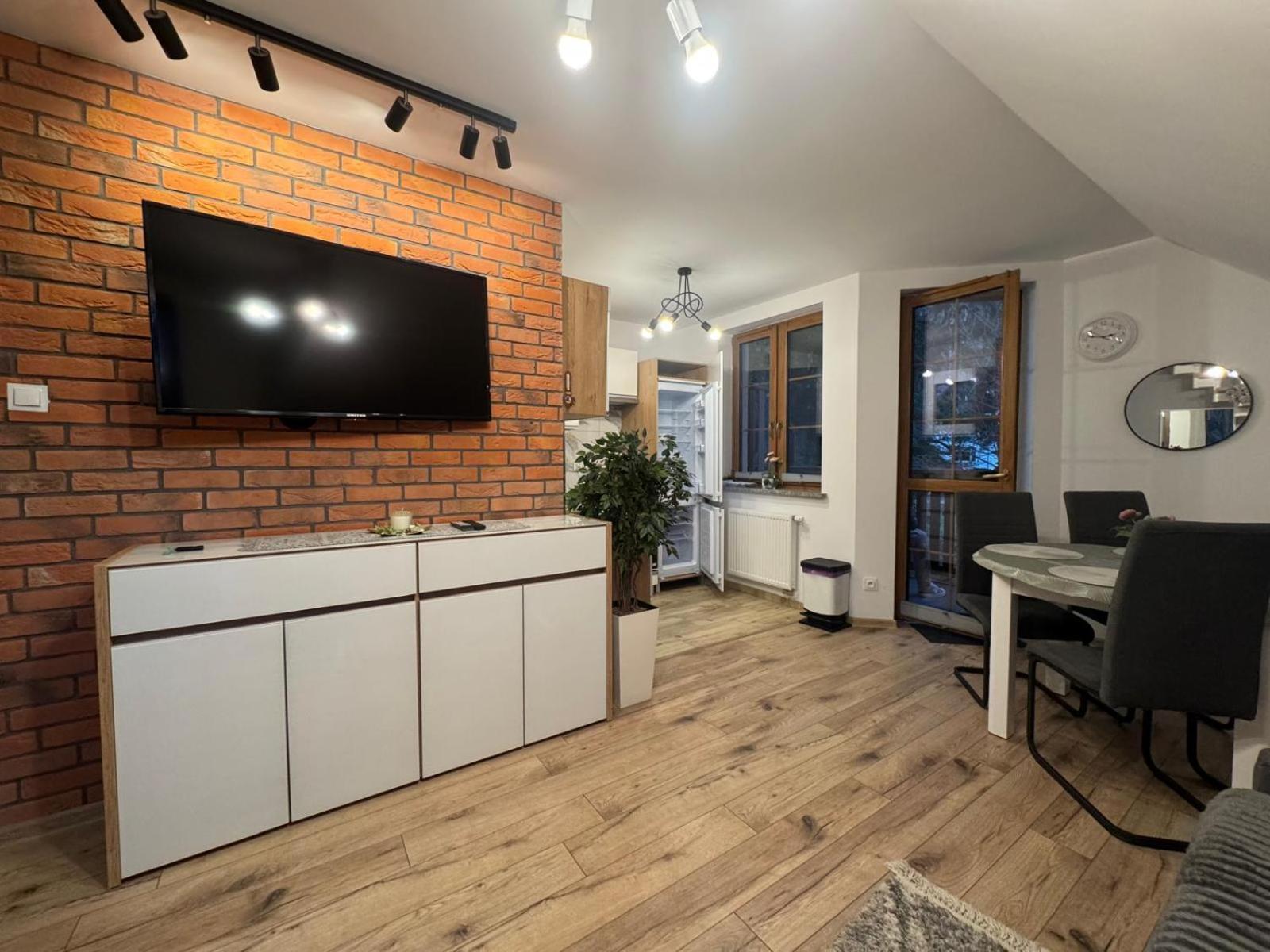Apartament Trzy Swierki - W Objeciu Natury, Obok Glownego Deptaka - By Spaceapart Karpacz Exterior photo